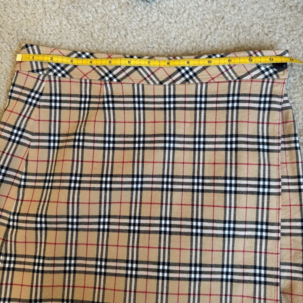 Vintage Burberry Blue Label Nova Check Mini Skirt Size 38 Japan Exclusive - Picture 7 of 8